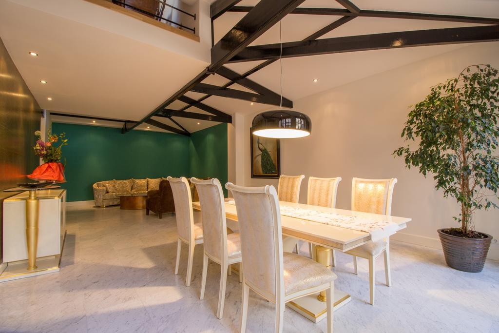 The Royal Suite - R.Q.C. Haga Cameră foto
